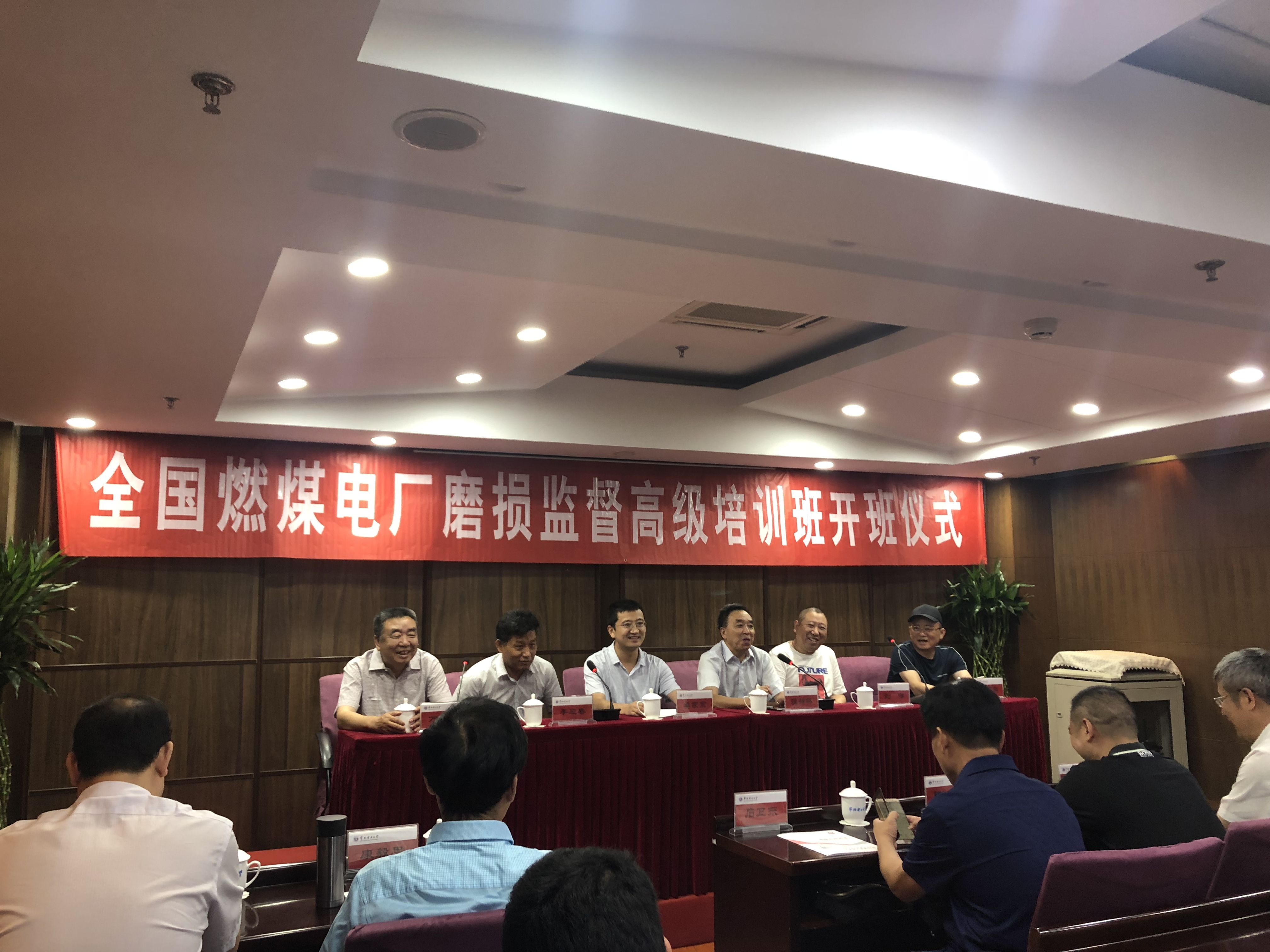 千與千尋，當(dāng)蘇州潤(rùn)達(dá)高鉻磨輥遇上華北電力大學(xué)！